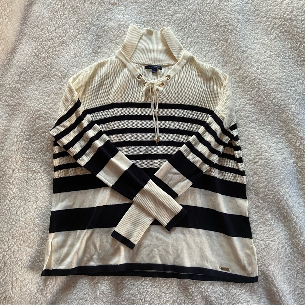 nwot tommy hilfiger poncho sweater